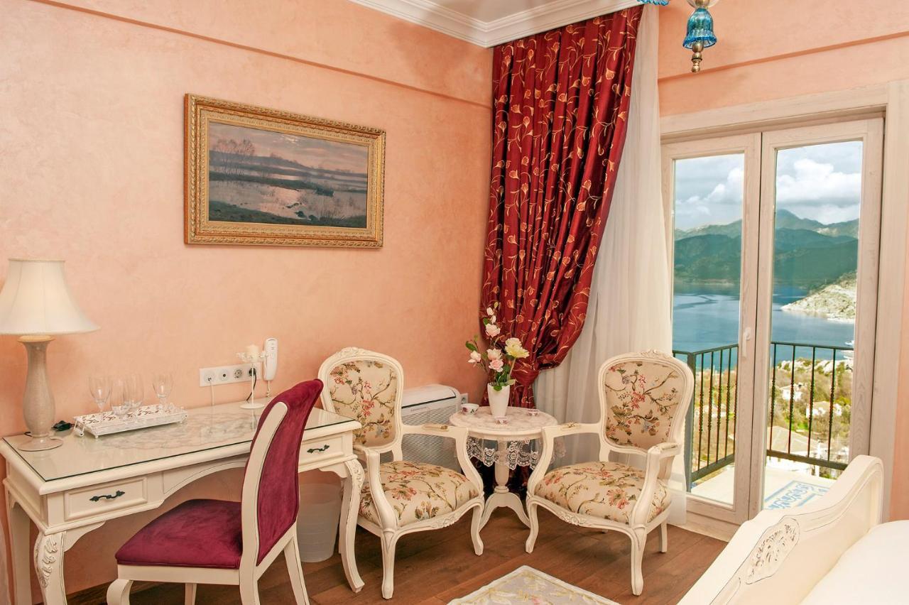 Swan Lake Hotel - Adult Only 셀리미예 외부 사진