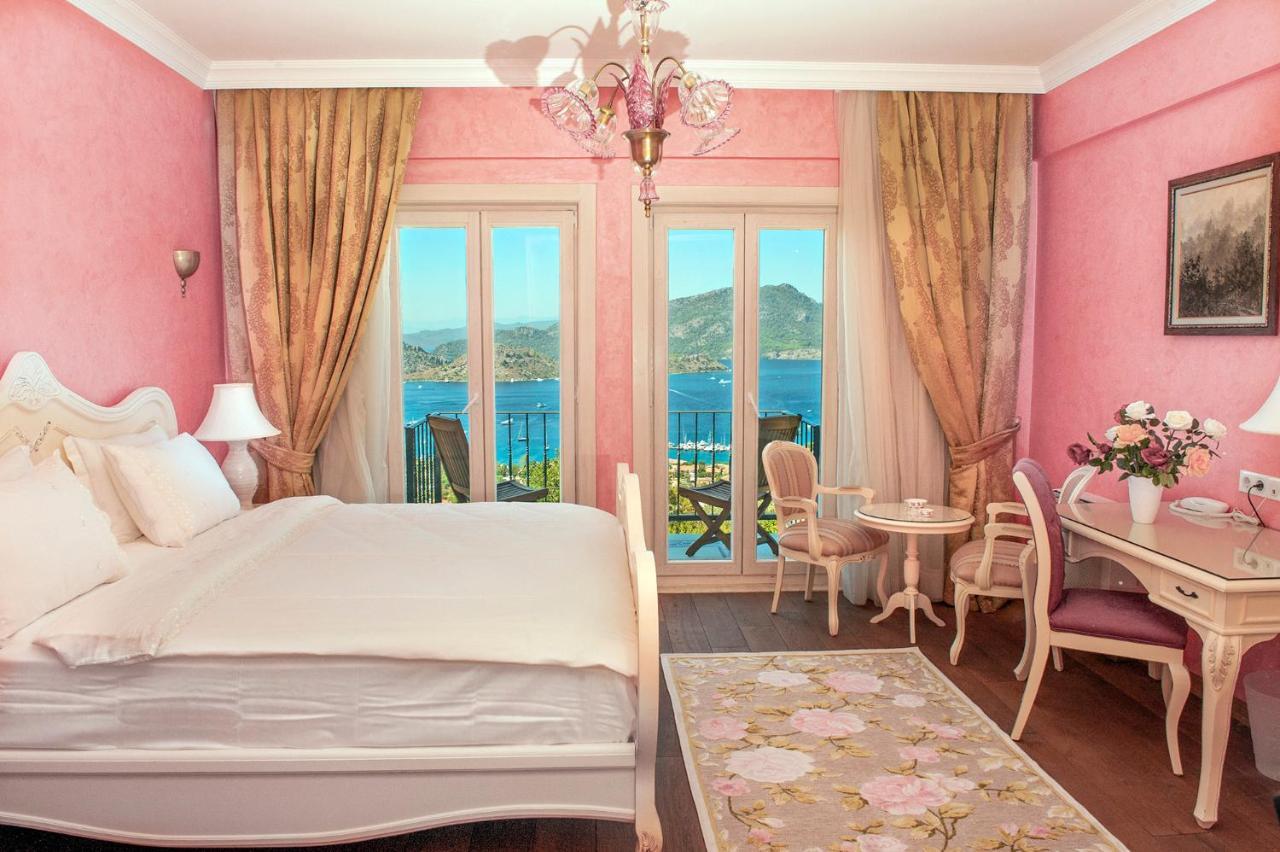 Swan Lake Hotel - Adult Only 셀리미예 외부 사진